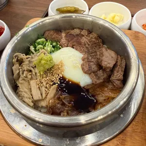 서담솥밥&화로 사진 1