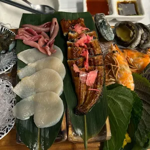 영종수산윤미네 대표 사진