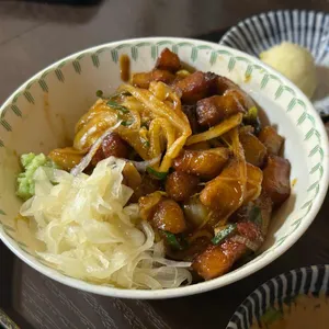 지붕덮밥 대표 사진