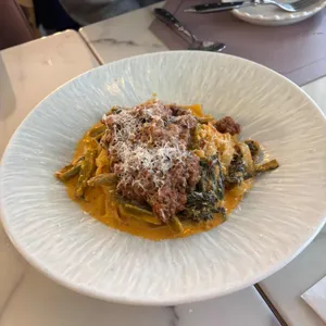 서교동의 봄 대표 사진