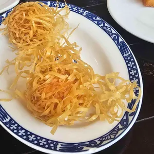 슈엔 대표 사진