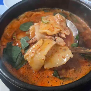 대합탕 수제비 실내포장마차 대표 사진