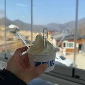 몽토랑 대표 사진