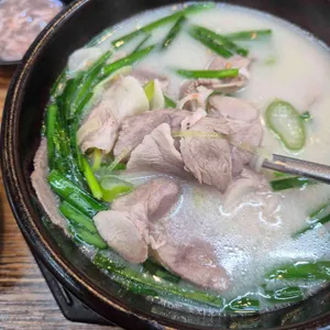 조선돼지국밥 사진