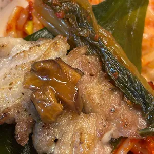 노란꽃돼지 사진