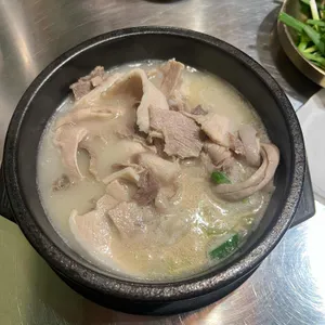 수변최고돼지국밥 사진 1