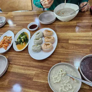 청정칼국수 대표 사진