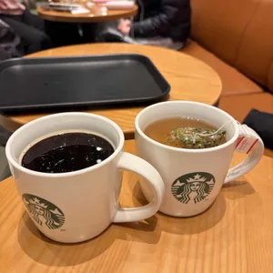 스타벅스 사진 2