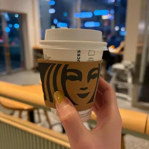 스타벅스 대표 사진