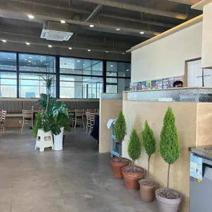 우츠 대표 사진