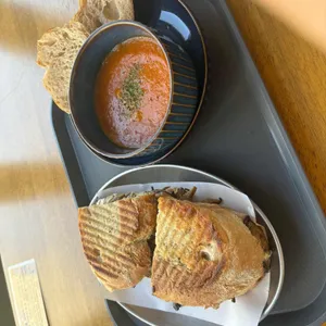 델리셔스샌드위치 사진