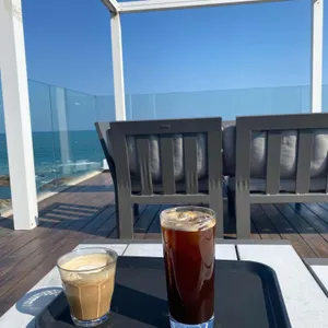 메르데쿠르 대표 사진