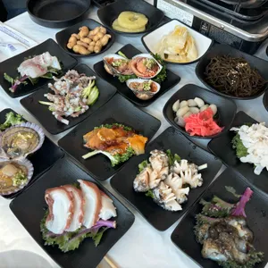 바위섬횟집 사진