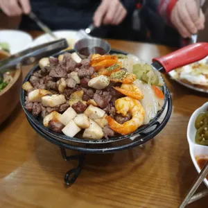 이터스 대표 사진