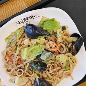 홍익돈까스 사진 1