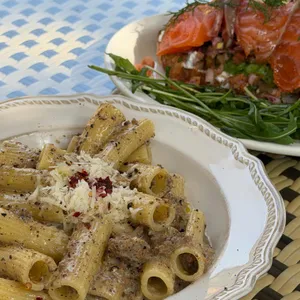 콘드에뻬뻬 사진