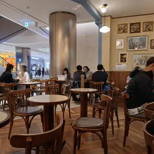 테디뵈르하우스 대표 사진