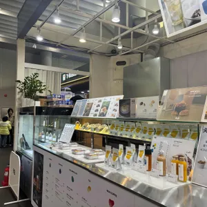 카페 차 대표 사진