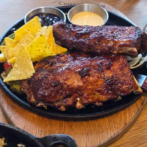 캐서롤 앤 모어 사진 1