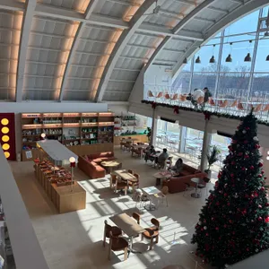 세컨드세컨드 대표 사진