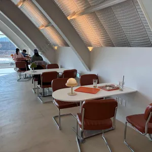 세컨드세컨드 대표 사진