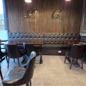 푸라닭 대표 사진