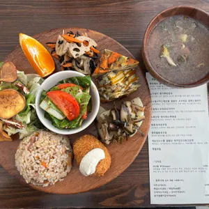 느앋닛키친 대표 사진