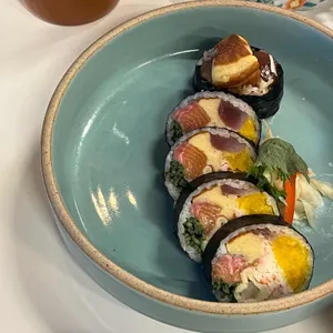 감탄성신 강남본점 사진