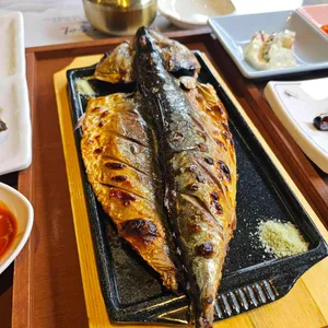 들에 핀 고등어 대표 사진