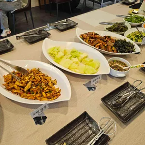 들에 핀 고등어 대표 사진