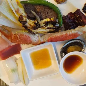 밀리토피아호텔 DINING 100 대표 사진