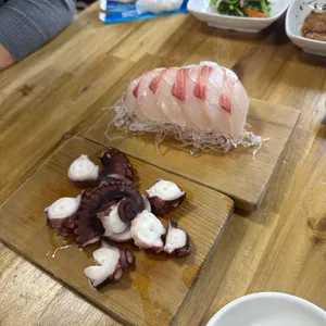 용두암 해녀촌 대표 사진