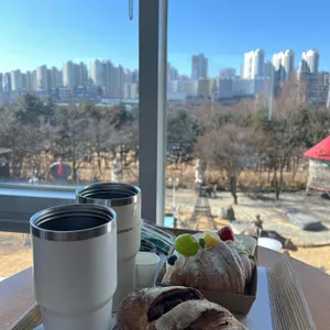 이옥진 시인마을 제빵소 사진 1