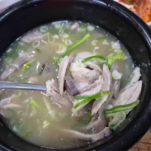 본전돼지국밥 대표 사진