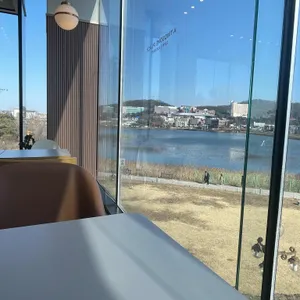 투썸플레이스 대표 사진