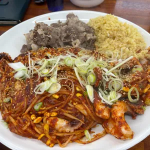 차돌품은쭈꾸미 사진 1