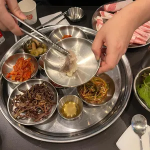 돼지집 대표 사진