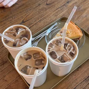 라니엘 아뜰리에 사진