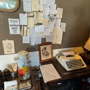 컴 폴 커피 대표 사진