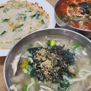 감자바우 장칼국수 사진 1