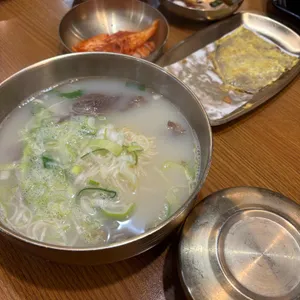 육전국밥 사진 1