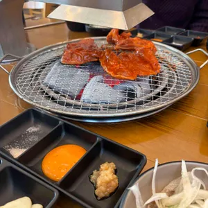 통나무집 숯불닭갈비 대표 사진