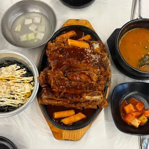 옥천뼈구이 농민뜨끈이 대표 사진