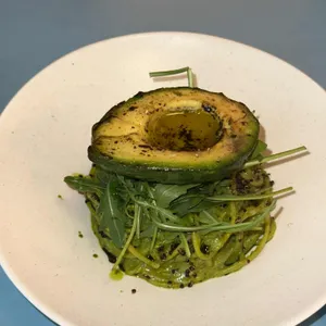 퍼시픽 스탠다드 대표 사진