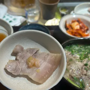 한약방돼지국밥 형제식품 대표 사진