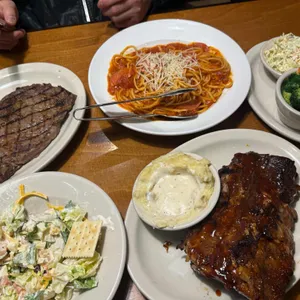 텍사스 로드하우스 사진 1