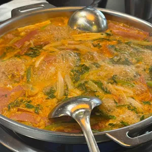 완백부대찌개 고사리꽃삼겹 사진 2