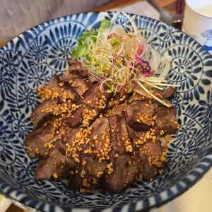 소를품은연어 대표 사진