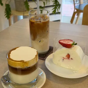 육츠커피하우스 사진 1