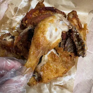 가마솥통닭 대표 사진